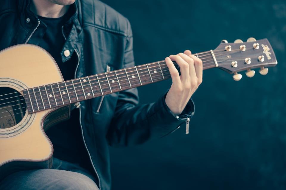 Acoustic Guitar