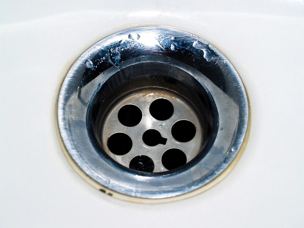 Kitchen sink drain
