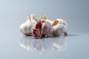 How to Make Garlic Confit and Store It Safely