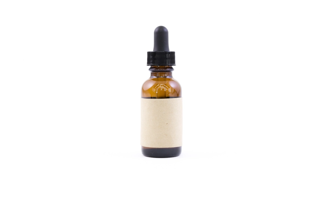 Dropper bottle, blank retro label